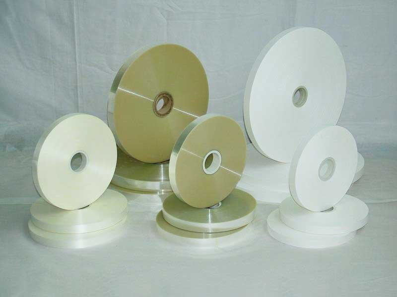 PET薄膜分切機(jī)解決翹邊問題:張力控制參數(shù)調(diào)優(yōu)全攻略