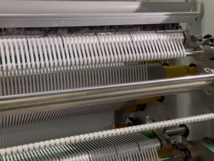 精準(zhǔn)分切，穩(wěn)定運(yùn)行：提升修正帶分切機(jī)可靠性的關(guān)鍵部件維護(hù)指南