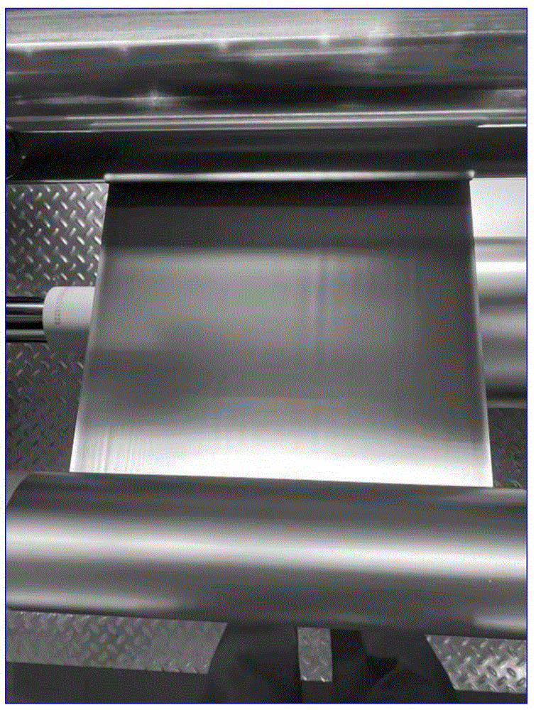 一種寬幅銅箔防抽緊用導(dǎo)向輥、電解銅箔分切機(jī)的制作方法