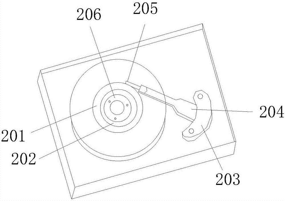 一種可實現(xiàn)同步加工的紙管分切機的制作方法 一種可實現(xiàn)同步加工的紙管分切機的制作方法