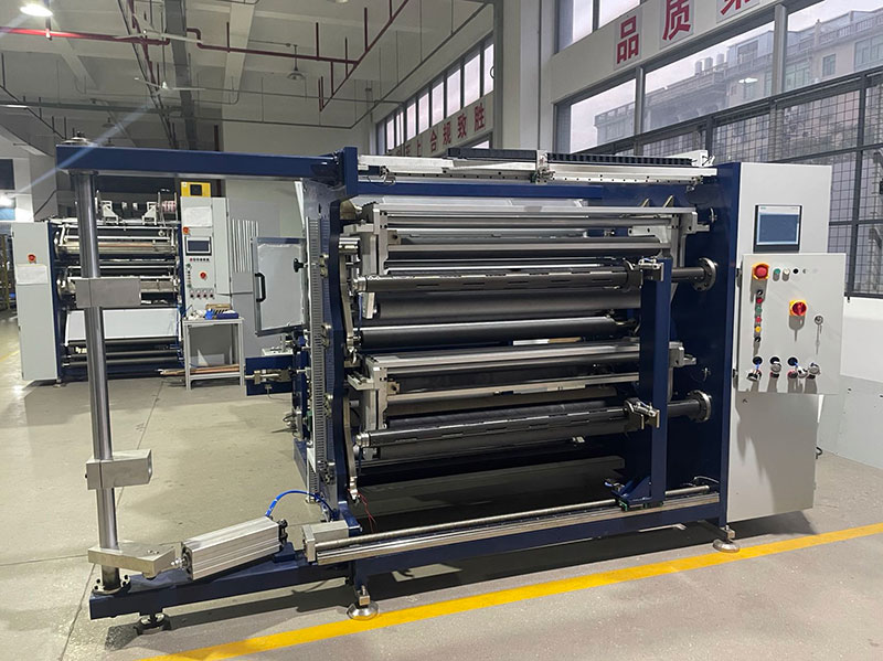 分切機(jī)是如何實(shí)現(xiàn)高效生產(chǎn)和精準(zhǔn)切割的？